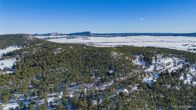 14420 S Perry Park Road Larkspur, CO 80118