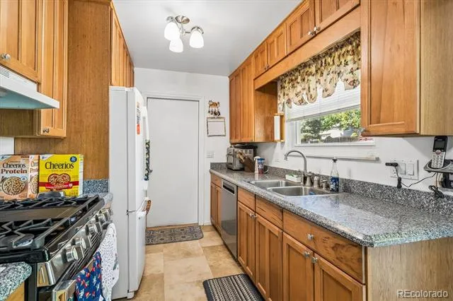 4659 S Alkire Street Morrison, CO 80465