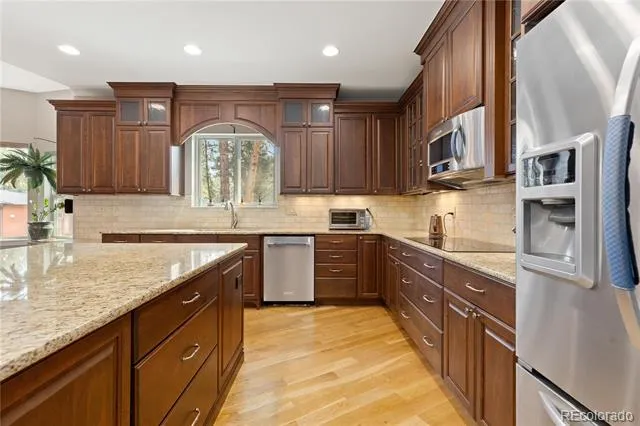 1395 Gore Circle Larkspur, CO 80118