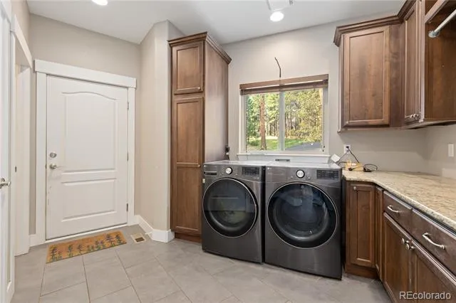 1395 Gore Circle Larkspur, CO 80118