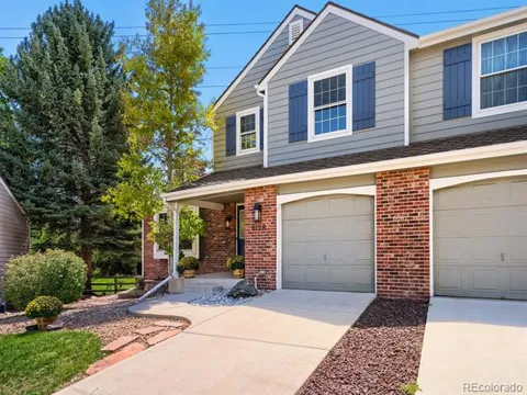 6158 E Hinsdale Court