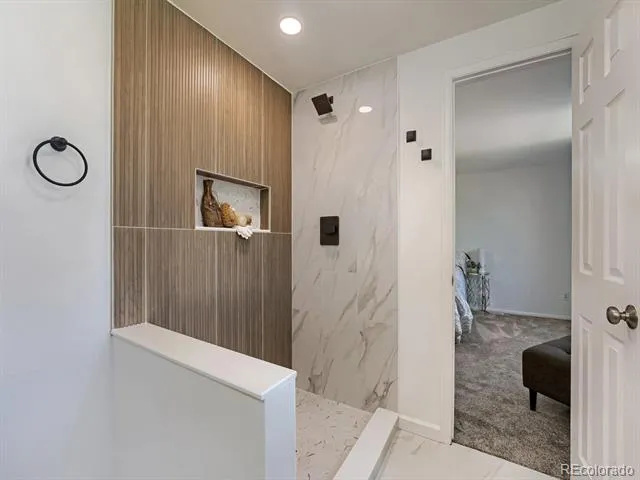 6158 E Hinsdale Court Centennial, CO 80112