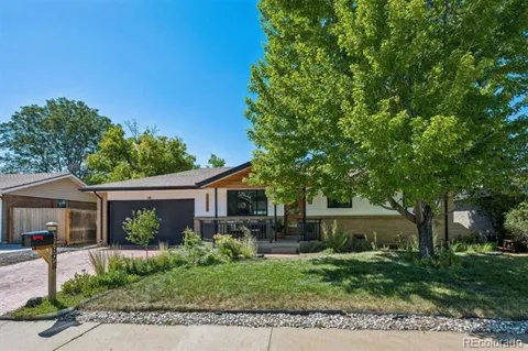 11894 W 65th Place
