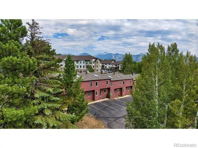 1050 S Saint Vrain Avenue #L3 Estes Park, CO 80517