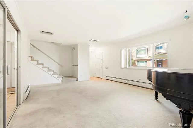 9207 E Center Avenue Denver, CO 80247