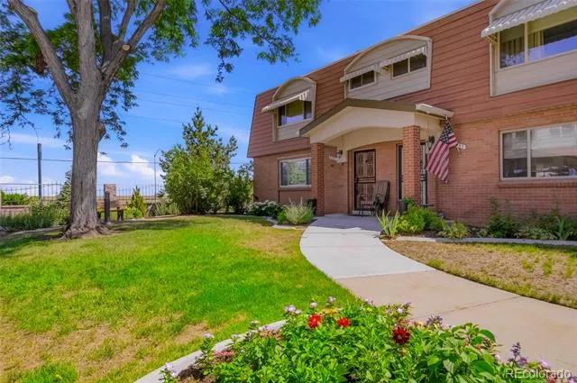 9207 E Center Avenue Denver, CO 80247