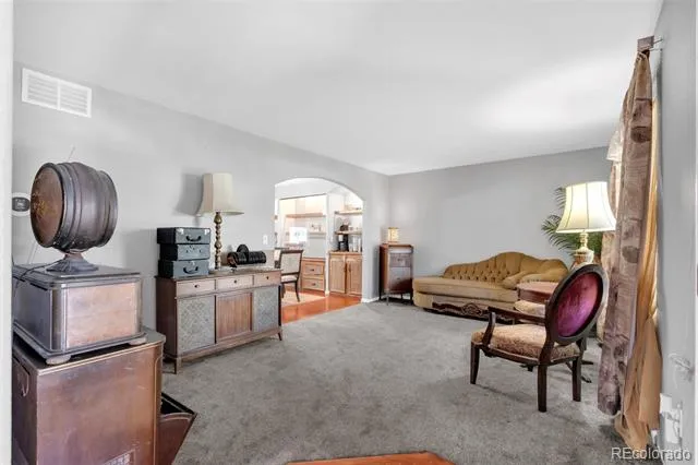 4860 Crown Boulevard Denver, CO 80239