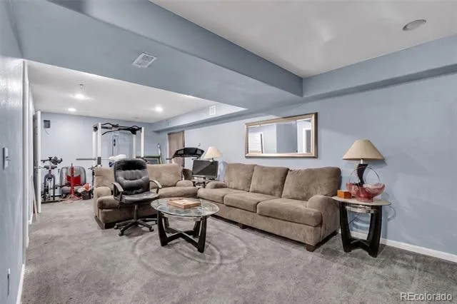 4860 Crown Boulevard Denver, CO 80239