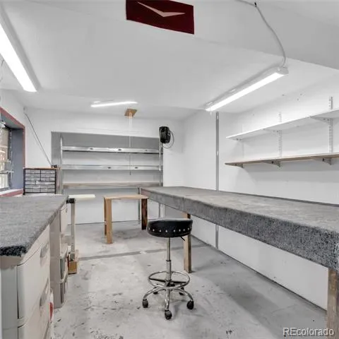 4860 Crown Boulevard Denver, CO 80239