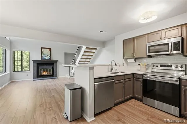 816 S Vance Street #B Lakewood, CO 80226