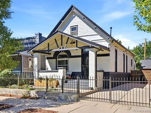 3747 Franklin Street