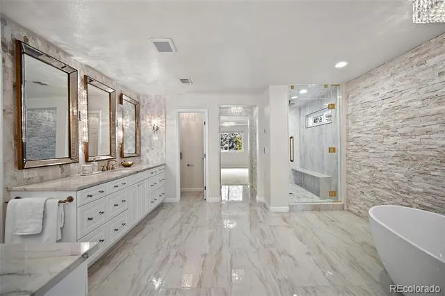 11940 E Lake Court Englewood, CO 80111