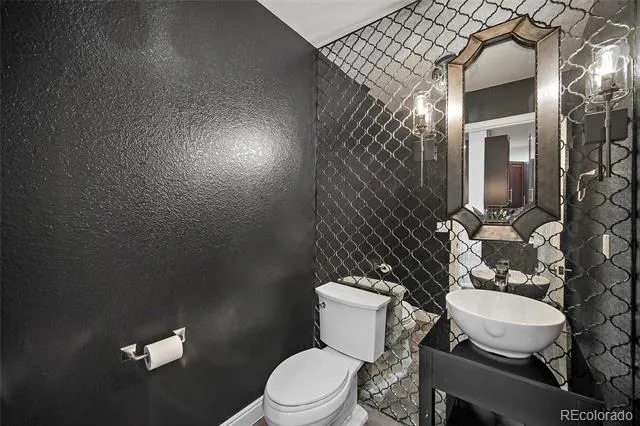 11940 E Lake Court Englewood, CO 80111