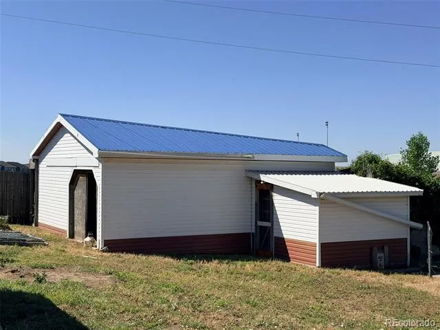 140 3rd Avenue Deer Trail, CO 80105