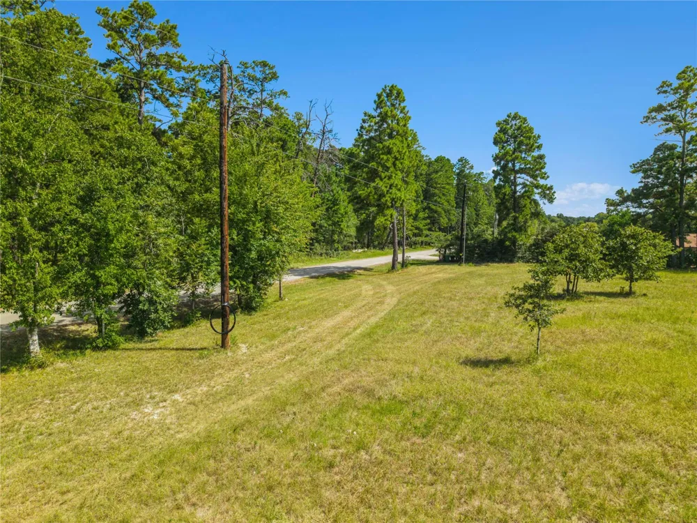 18957 Bethel Rd Richards, TX 77873