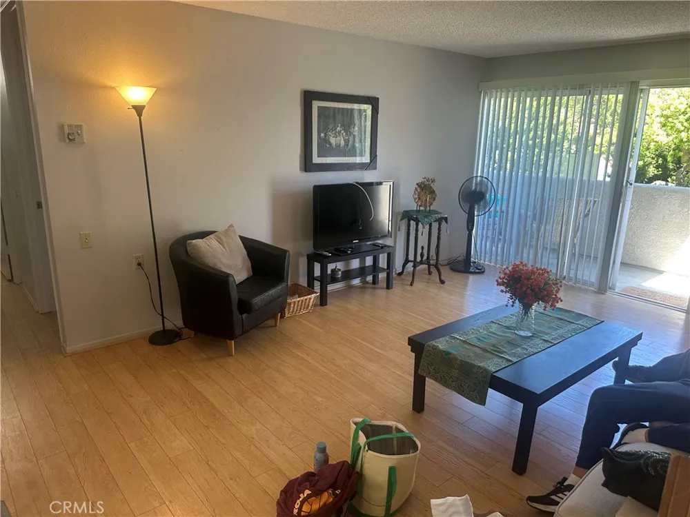 2267 Via Puerta Laguna Woods, CA 92637
