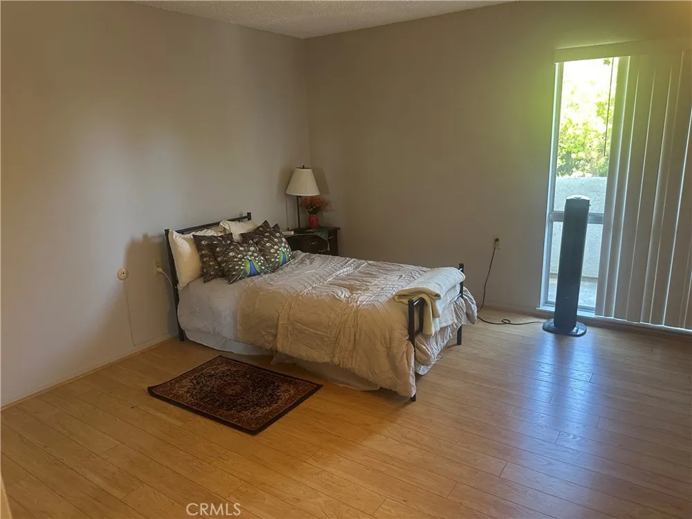 2267 Via Puerta Laguna Woods, CA 92637