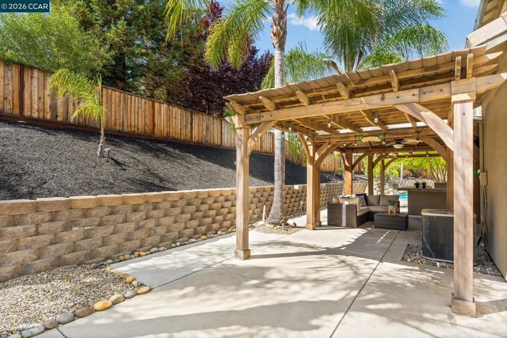 5418 Navajo Ct Antioch, CA 94531
