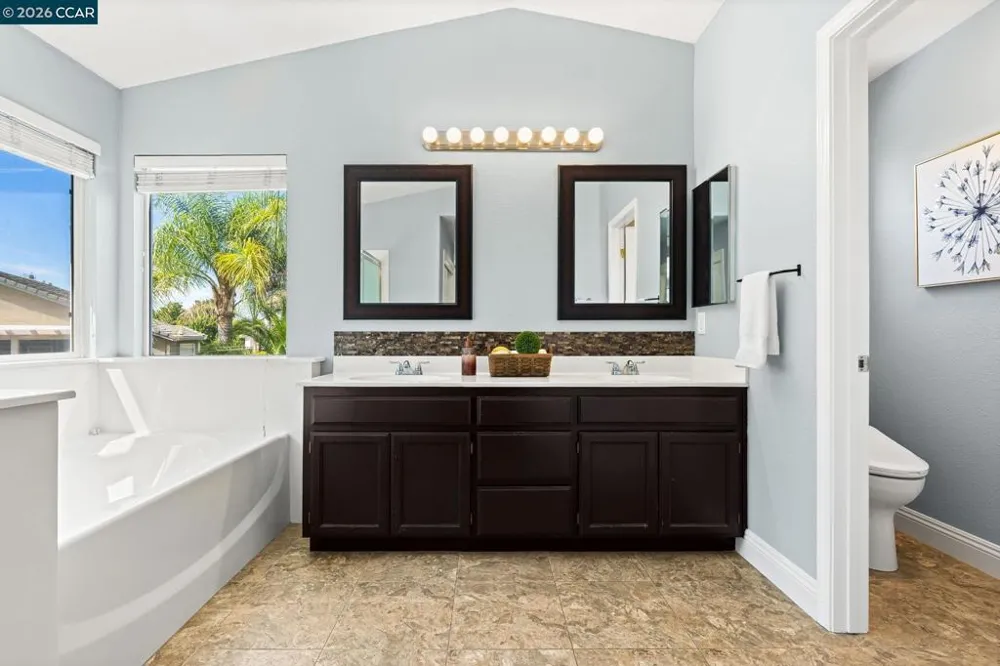 5418 Navajo Ct Antioch, CA 94531