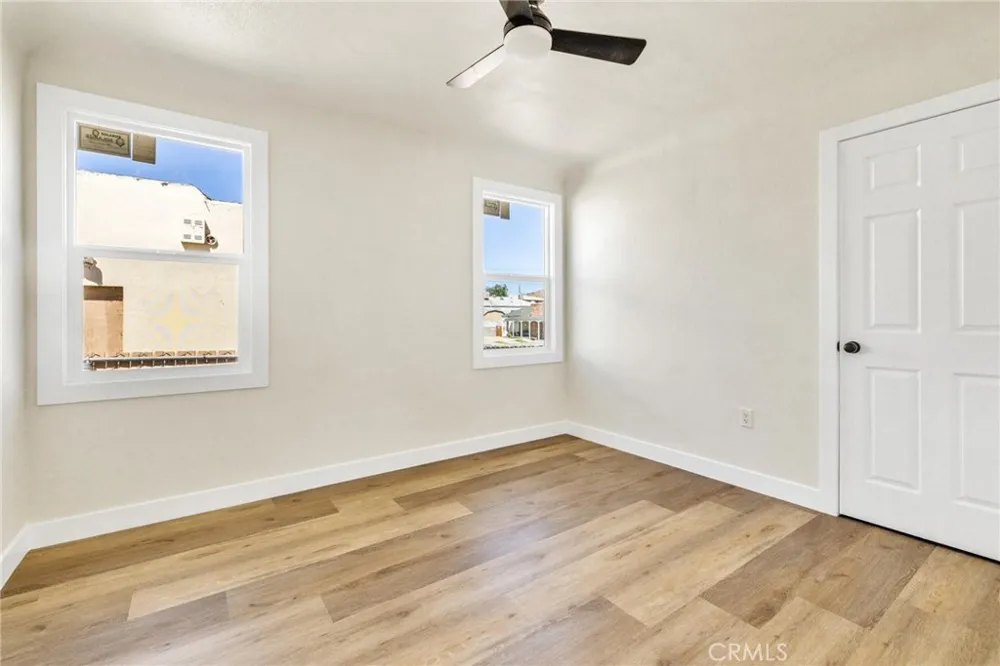 124 W Fredricks Barstow, CA 92311