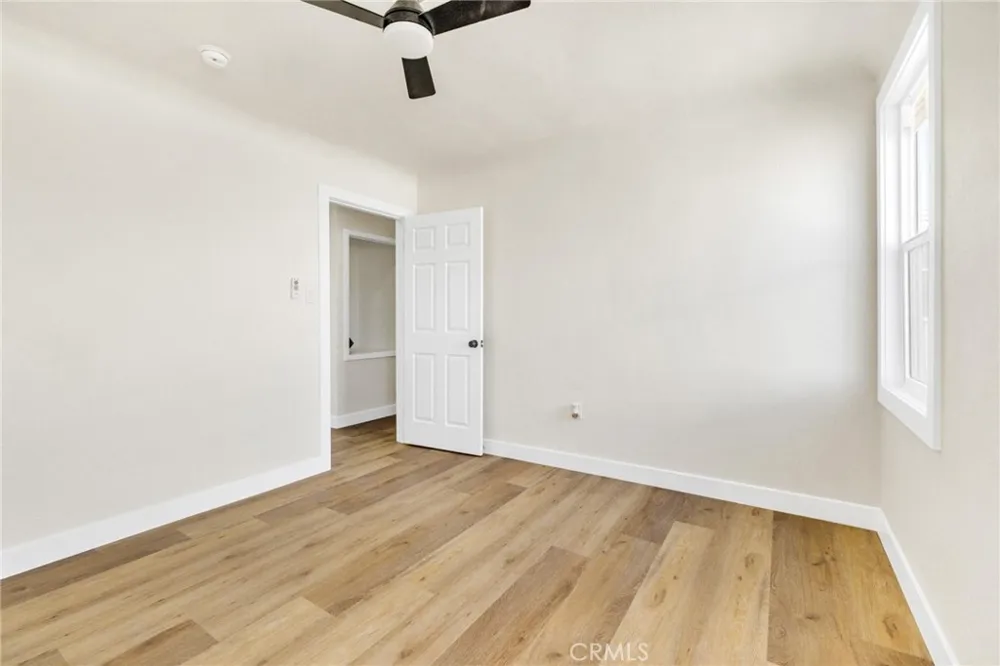124 W Fredricks Barstow, CA 92311
