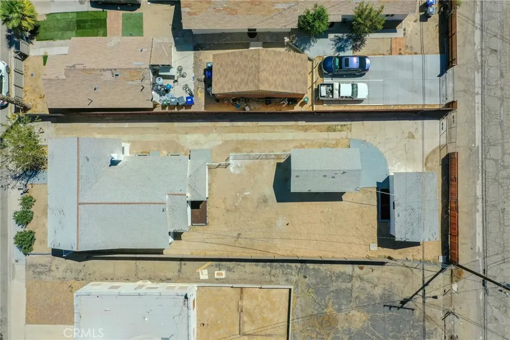 124 W Fredricks Barstow, CA 92311