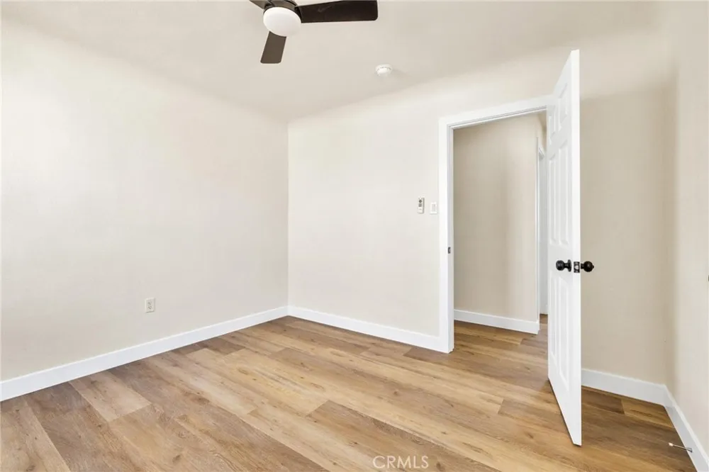 124 W Fredricks Barstow, CA 92311