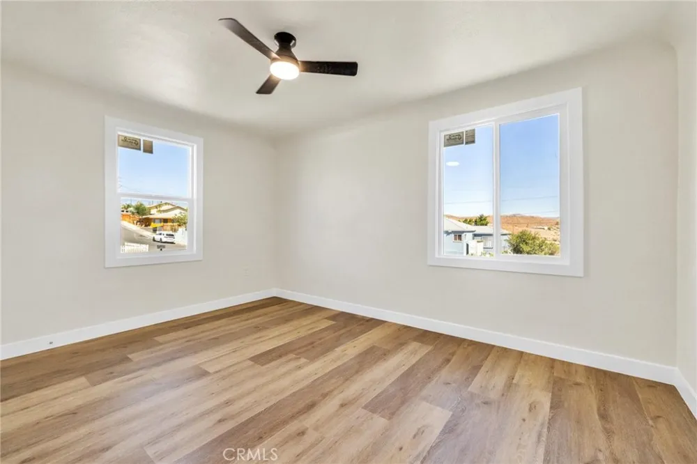 124 W Fredricks Barstow, CA 92311