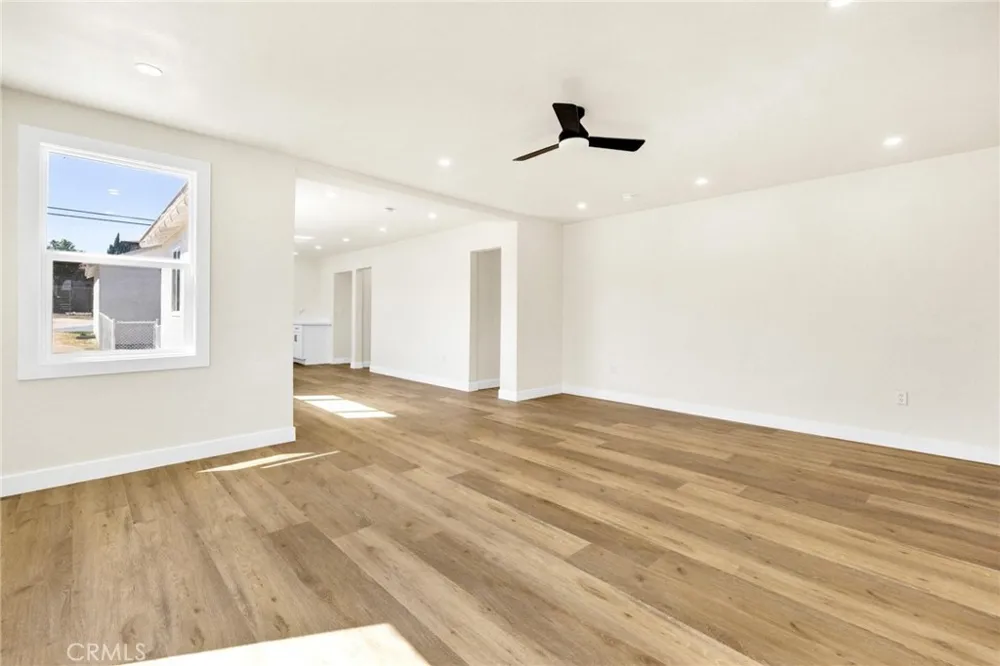124 W Fredricks Barstow, CA 92311