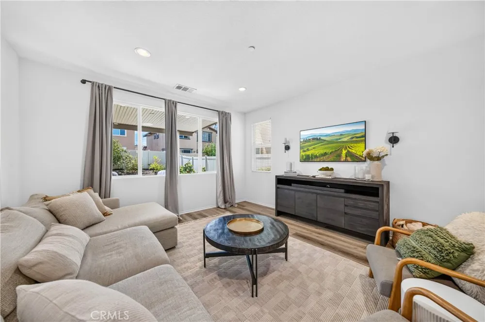 38481 Rosegate Place Murrieta, CA 92563
