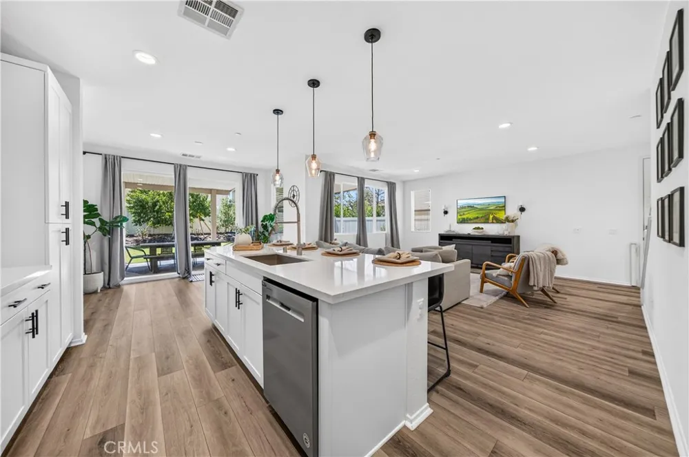 38481 Rosegate Place Murrieta, CA 92563