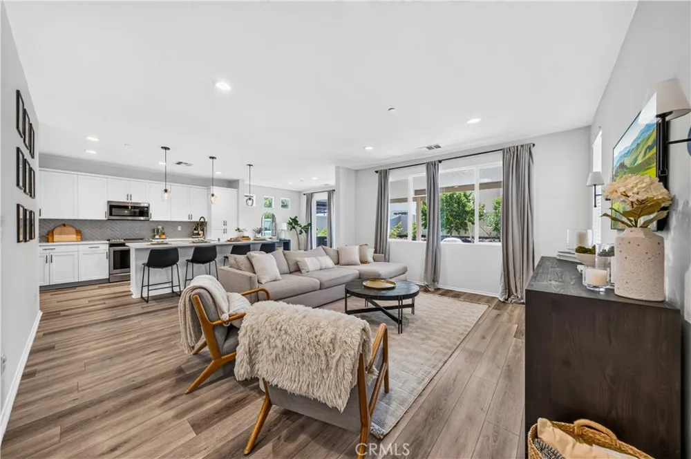38481 Rosegate Place Murrieta, CA 92563