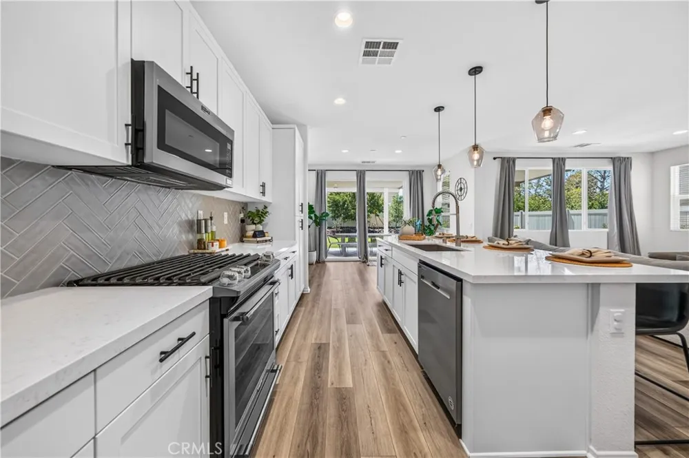 38481 Rosegate Place Murrieta, CA 92563