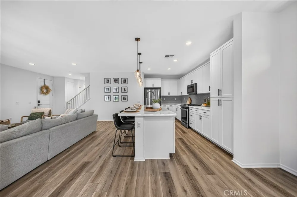 38481 Rosegate Place Murrieta, CA 92563