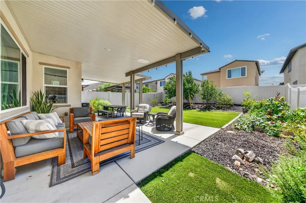 38481 Rosegate Place Murrieta, CA 92563