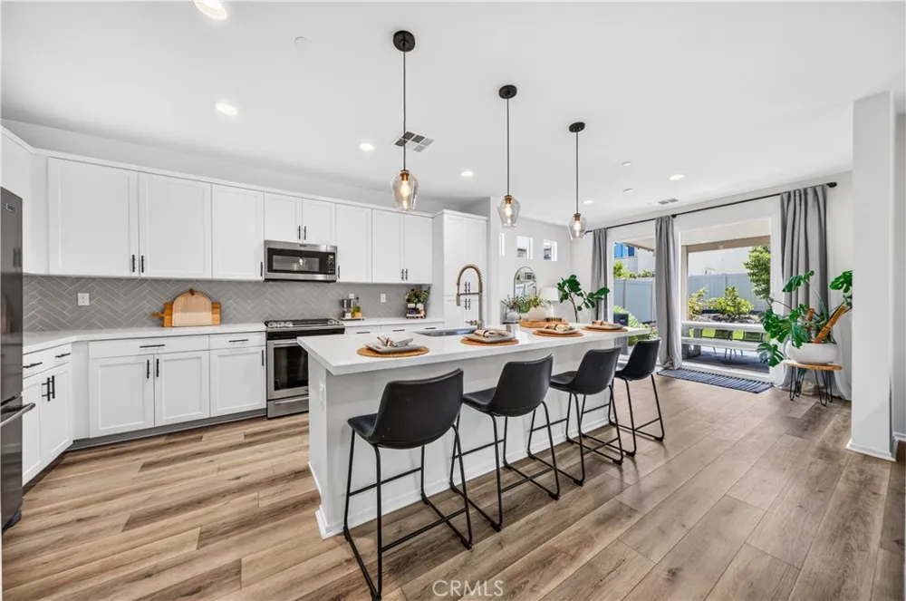38481 Rosegate Place Murrieta, CA 92563