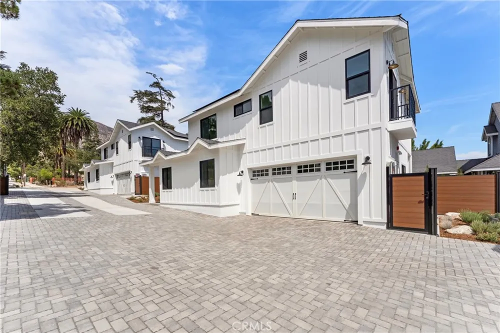182 W Highland Avenue Sierra Madre, CA 91024
