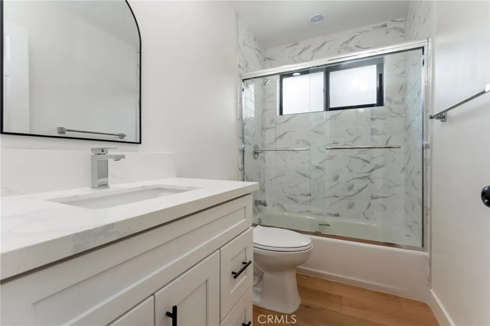 182 W Highland Avenue Sierra Madre, CA 91024