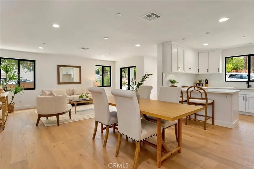 182 W Highland Avenue Sierra Madre, CA 91024