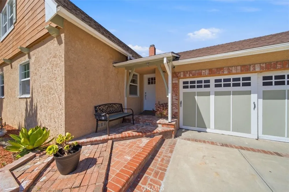 805 Lyman Avenue Covina, CA 91724
