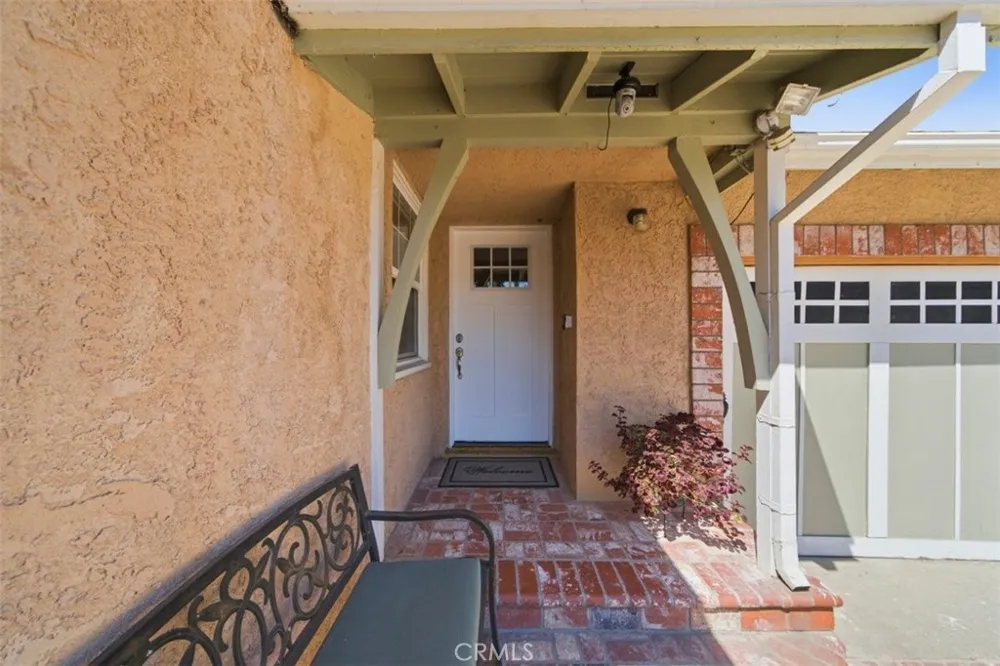 805 Lyman Avenue Covina, CA 91724