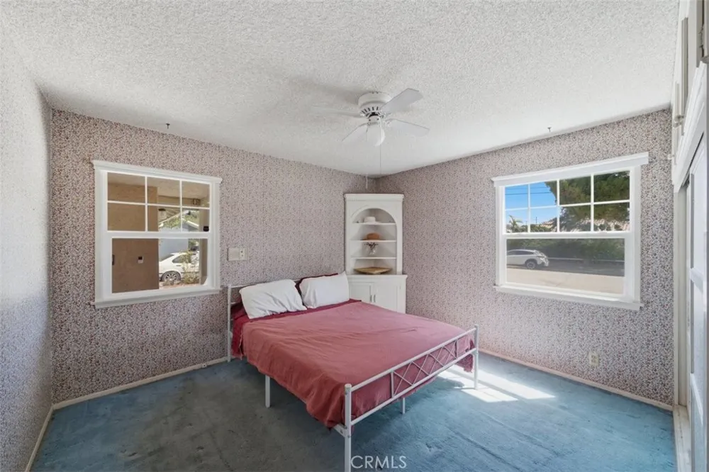 805 Lyman Avenue Covina, CA 91724