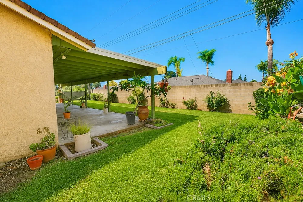 613 Converse Avenue Claremont, CA 91711