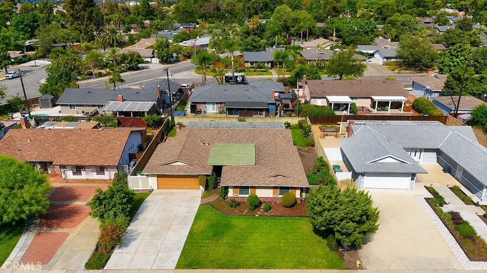 613 Converse Avenue Claremont, CA 91711