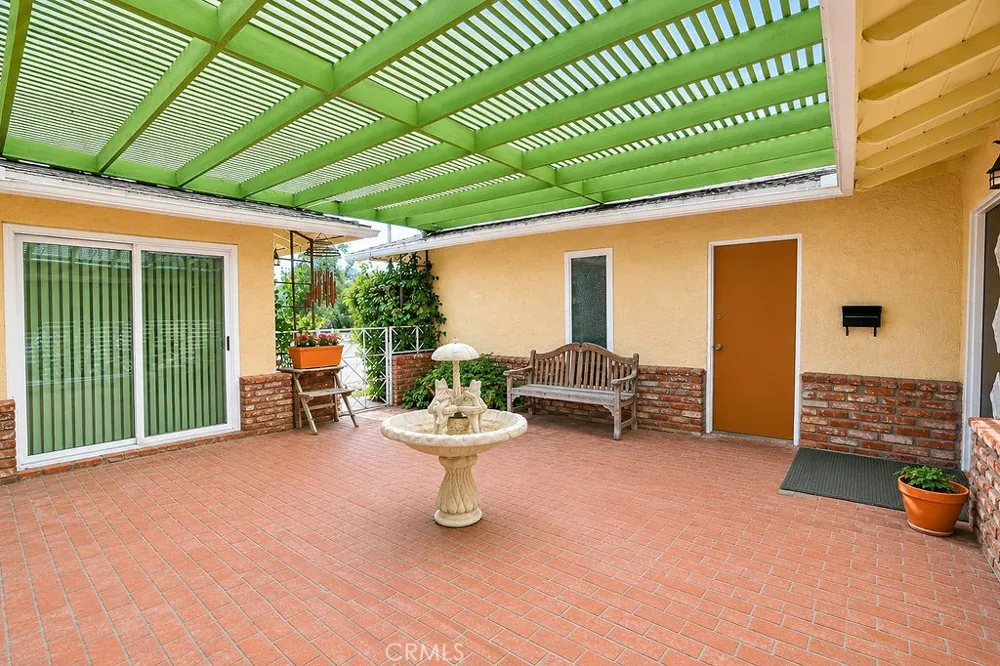 613 Converse Avenue Claremont, CA 91711