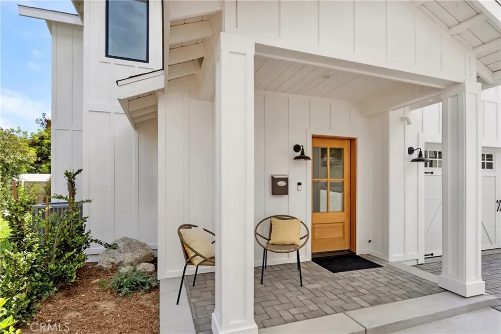 184 W Highland Sierra Madre, CA 91024