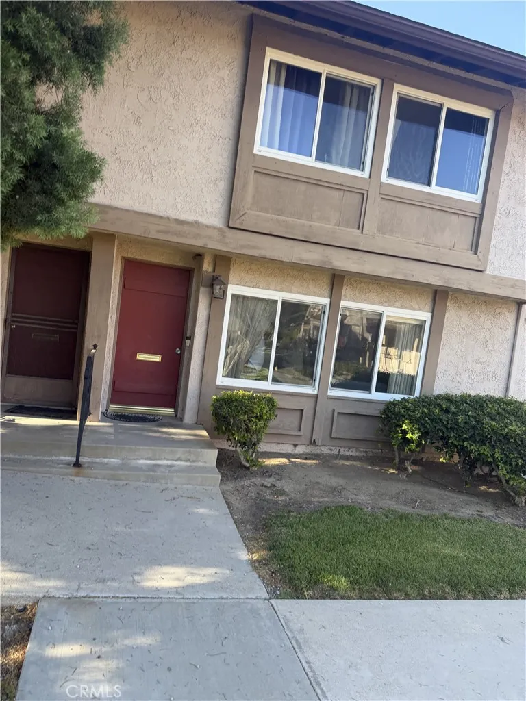 6663 Wilbur #21 Reseda, CA 91335