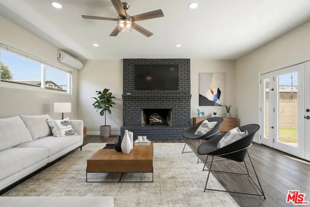 5434 Graywood Avenue Lakewood, CA 90712