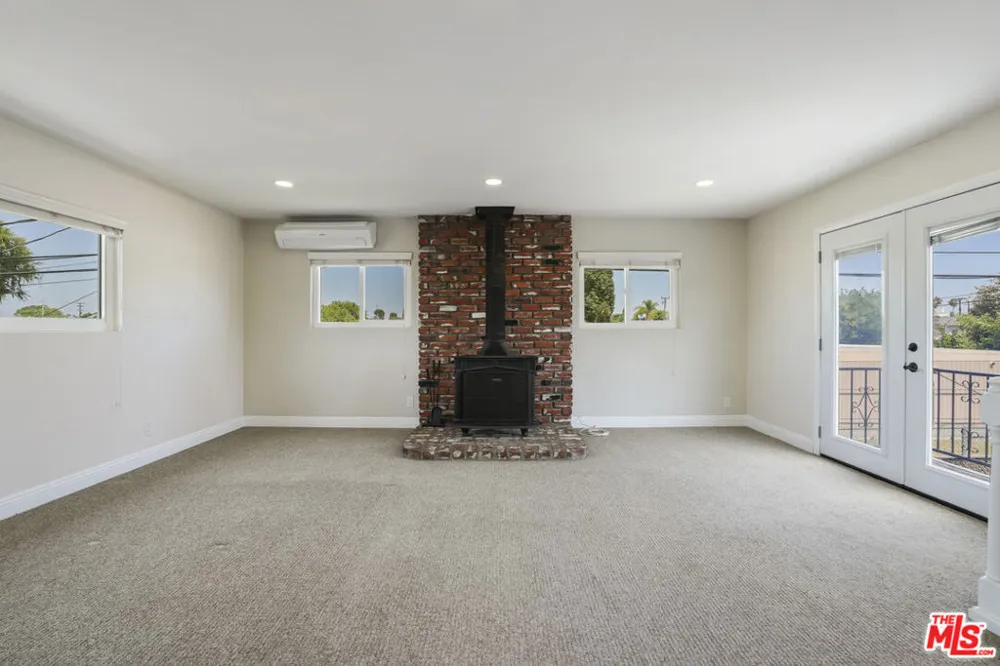 5434 Graywood Avenue Lakewood, CA 90712
