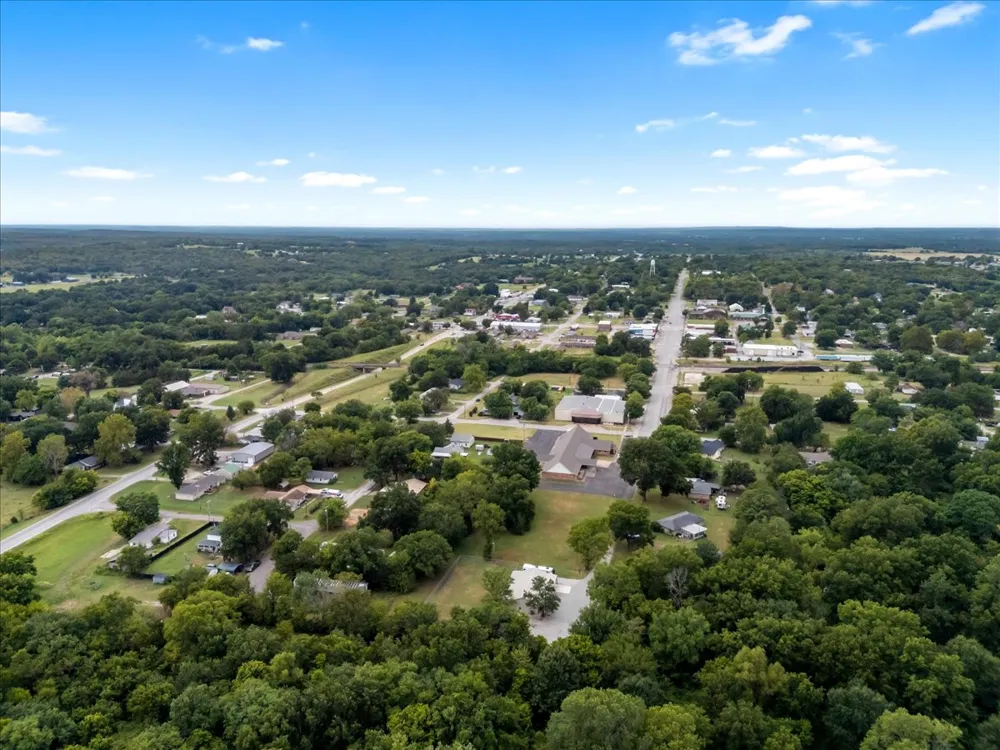 510 E Main Street Beggs, OK 74421